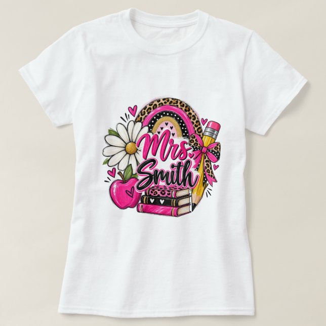 Camiseta Roupa Personalizada para Professores com Nome Leop (Frente do Design)