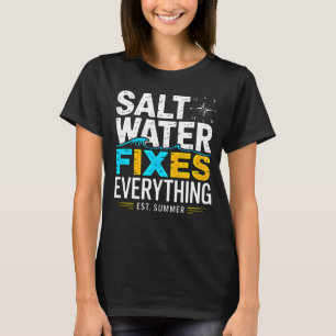 Camiseta Roupas de Amante de Praia: Água Salgada Resolve Tu