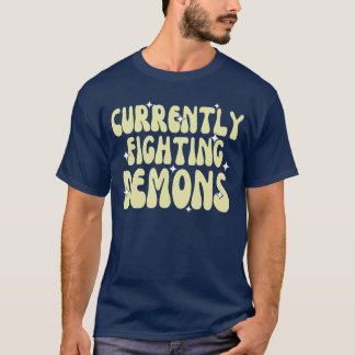 Camiseta Roupas engraçadas para menino que está lutando con