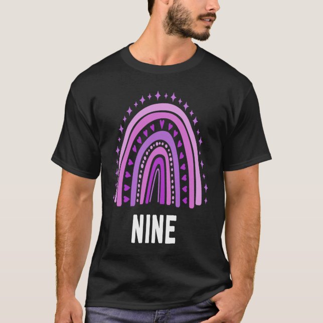 Camiseta Roxo Arco-Íris Nove Anos 9º Bday (Frente)