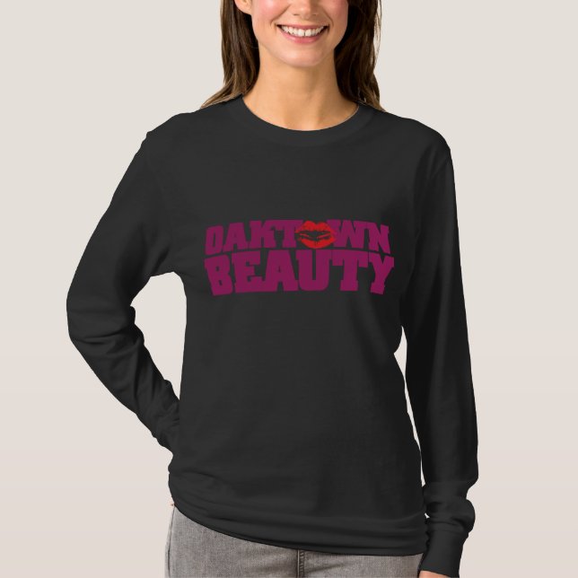Camiseta Roxo da beleza de Oaktown (Frente)