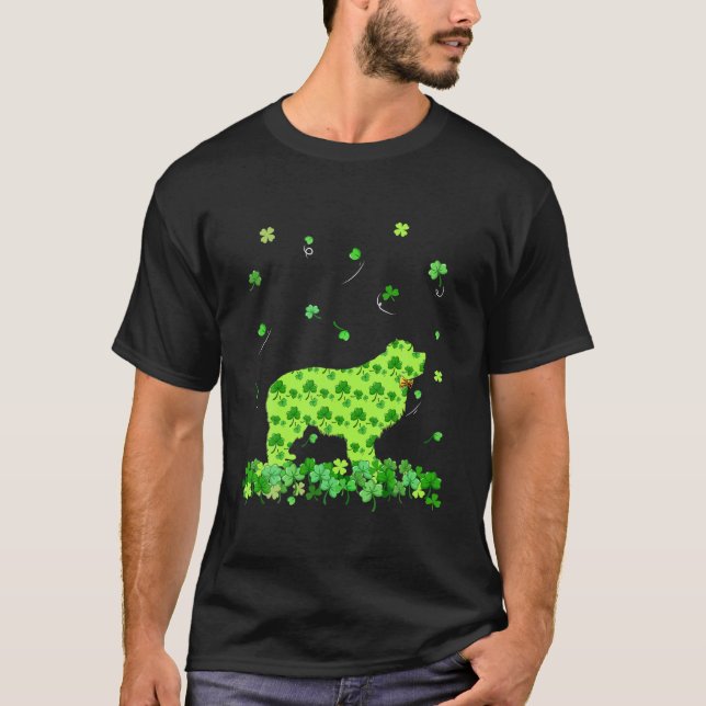 Camiseta Rua, Cachorro do Dia de Patrick, o Cachorro da Ter (Frente)