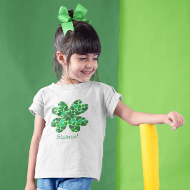 Camiseta Rua de Shamrock do Coração Verde. Personalizável d