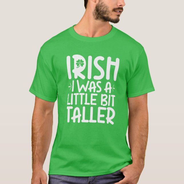 Camiseta Rua. Dia de Patrick, Pessoas Curtas Irlandesas Eng (Frente)