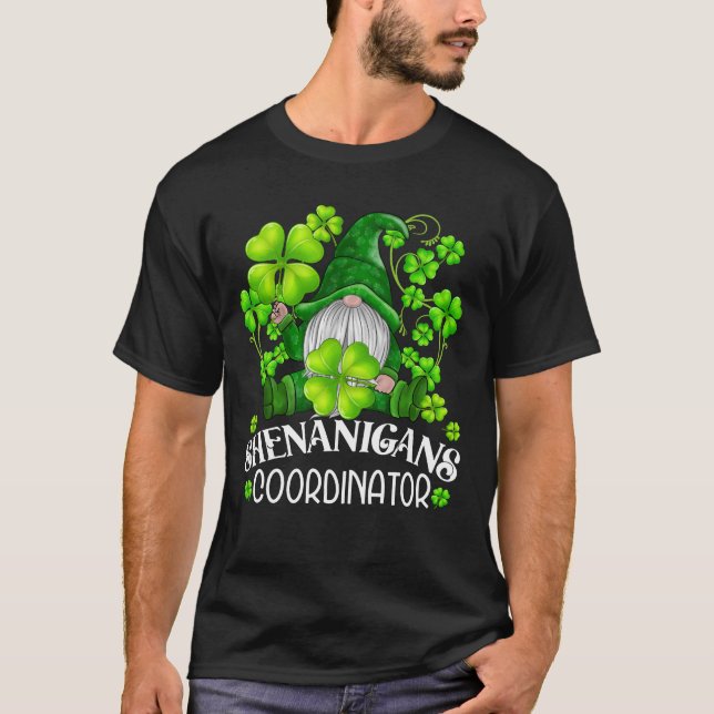 Camiseta Rua do Coordenador Shenanigans. (Frente)