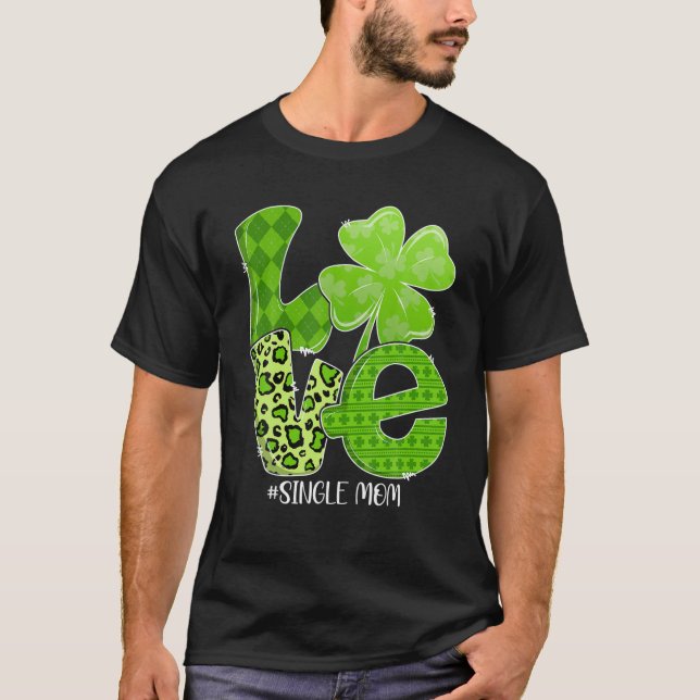 Camiseta Rua do dia de Patrick Solteiro de amor Mãe Xadrez  (Frente)