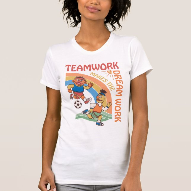 Camiseta Rua Sésamo | Trabalho em equipe Ernie & Bert (Frente)