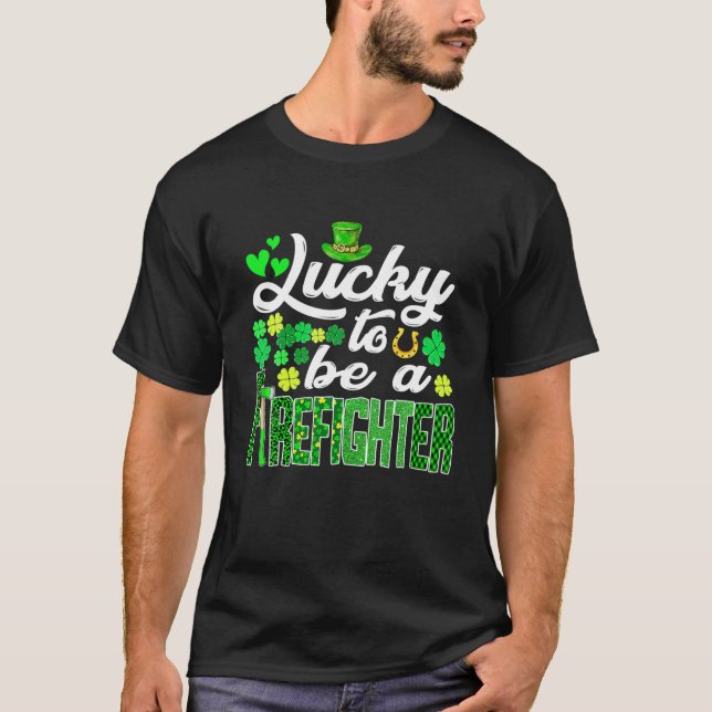 Camiseta Ruas Incríveis. Dia De Patricks Para Ser Um Bombei (Frente)
