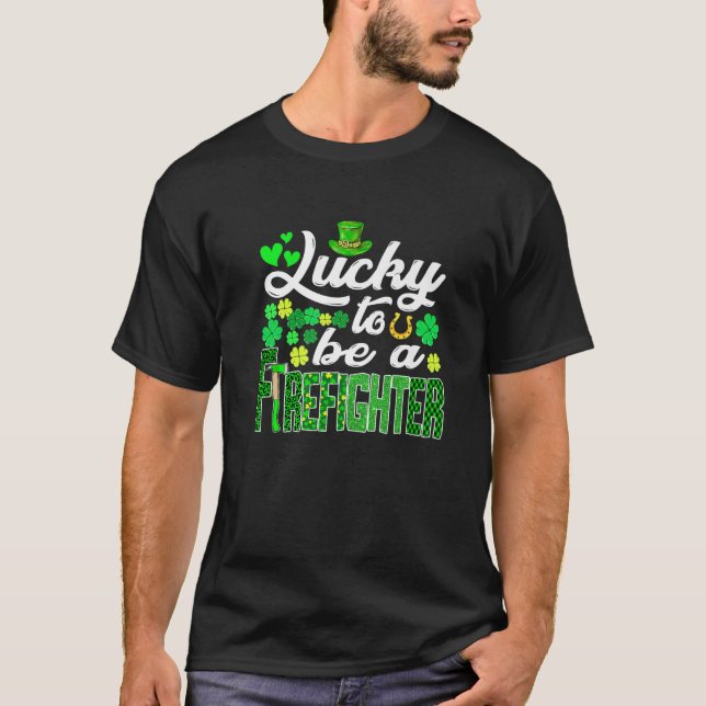 Camiseta Ruas Incríveis. Dia De Patricks Para Ser Um Bombei (Frente)