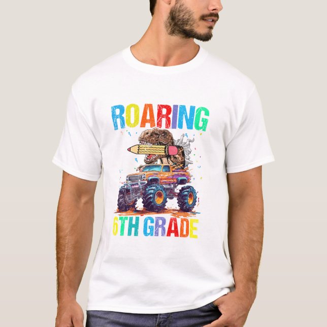 Camiseta Rugindo no 6º Ano Dinossauro (Frente)
