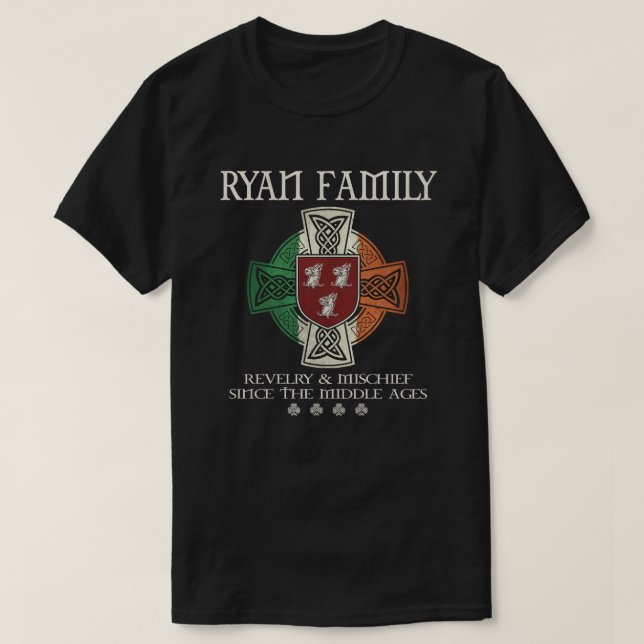 Camiseta Ryan Family Ireland Ryan apelido (Frente do Design)