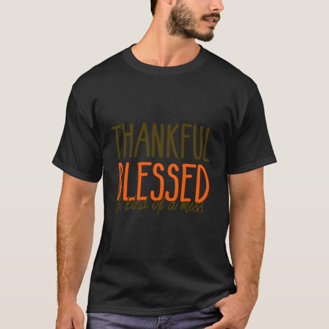 Camiseta S Fall Cozy Graças Bênção Meio Que Uma Mess (Frente)