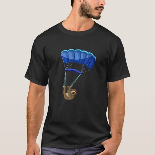 Camiseta Saci Voador Divertido de Parapente Saltando de Par (Frente)