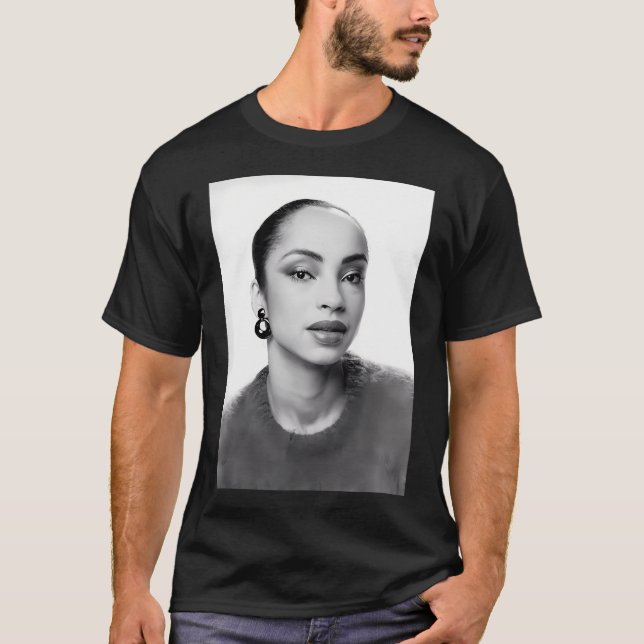 Camiseta Sade New Gift For Sade Lovers (Frente)