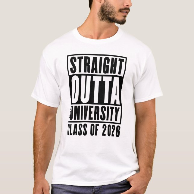 Camiseta Sai Direto da Universidade Turma de 2026 (Frente)