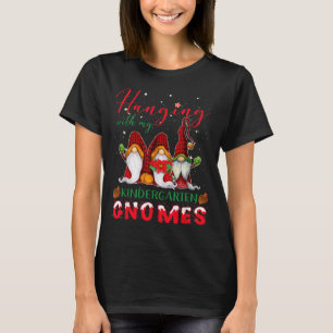 Camiseta Saindo Com Meu Teac De Natal Dos Gnomos Do Jardim