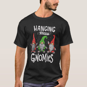 Camiseta Saindo Com Meus Gnomos Engraçado Gnomo Amigo Chris