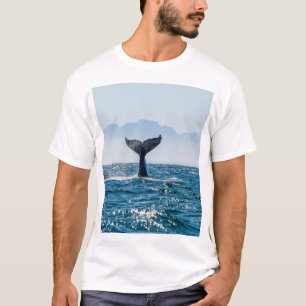 Camiseta Sala De Baleia: Água Dramática.