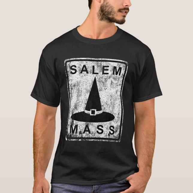Camiseta Salem Massachusetts, Maciço Negro, Hat Massachuset (Frente)