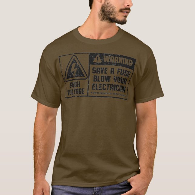 Camiseta Salve Um Fusível Explode Seu Elétrico Engraçado Li (Frente)