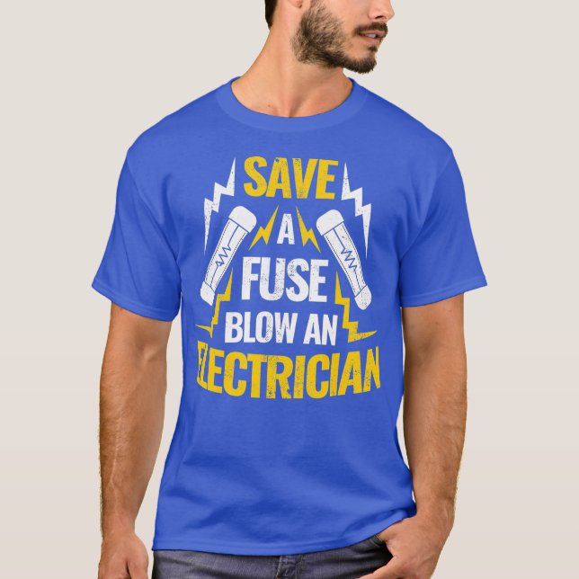Camiseta Salve Um Fusível Explode Um Eletrônico (Frente)