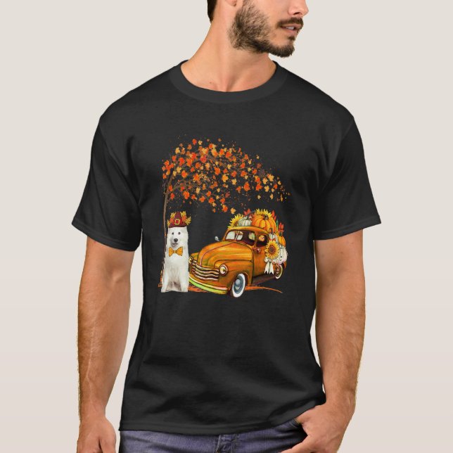 Camiseta Samoyed Usando Chapéu Outono Árvore Caminhonete Ca (Frente)