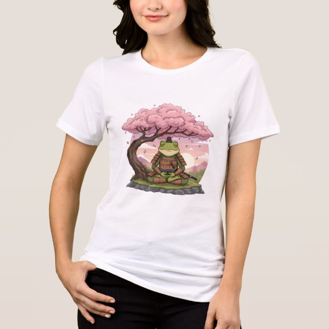 Camiseta Samurai Frog Meditating Cute Funny White Womens (Frente)