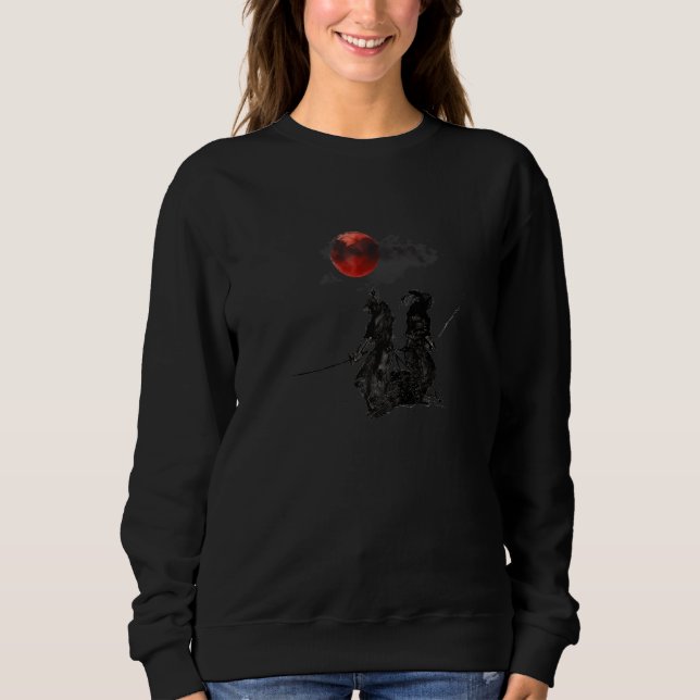 Camiseta Samurai Guerreiros Sob Uma Lua Vermelha Nublada Ja (Frente)