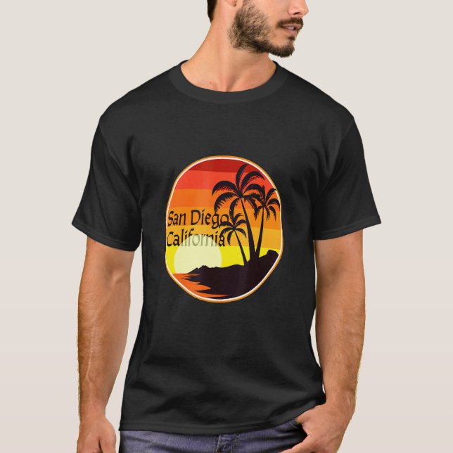 Camiseta San Diego, CA Sunset, Palm Trees, Praia, Turismo, (Frente)