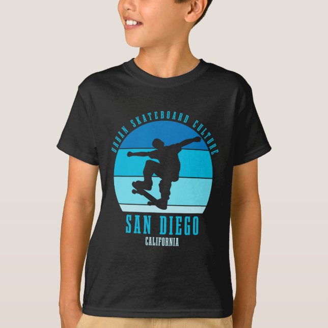 Camiseta San Diego California Skateboarder Urn Skateboardin (Frente)
