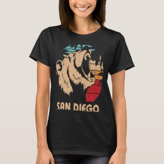 Camiseta San Diego Retro Bear Roaring San Diego California