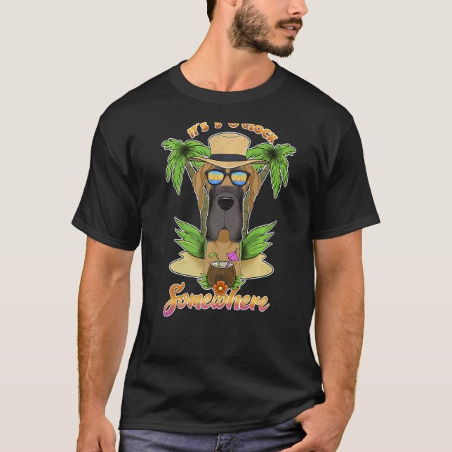 Camiseta São 5 Horas De Relógio Em Algum Lugar Bebendo Gran (Frente)