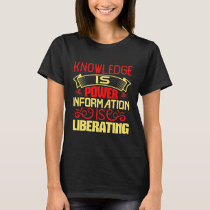 Camiseta Saraswati Puja Deusa Hindu
