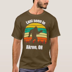 Camiseta Sasquatch Seti Última Vez Em Akron Ohio Sentado Em