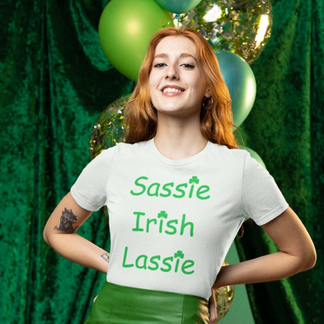 Camiseta Sassie Irish Lassie (Criador carregado)