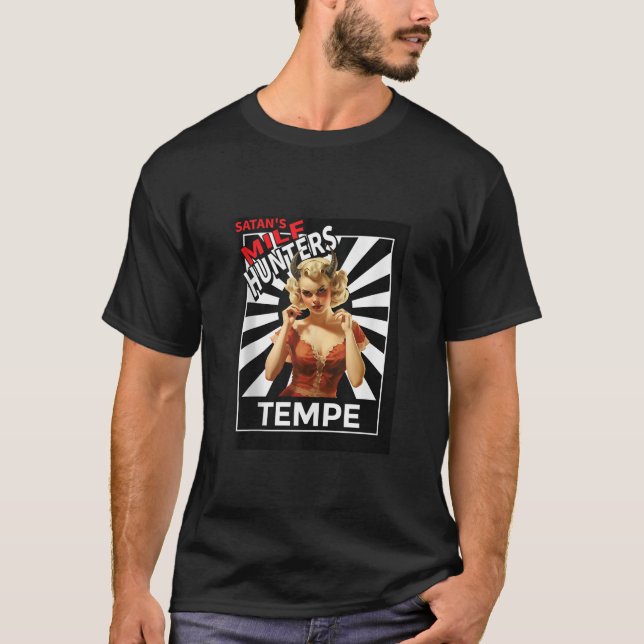 Camiseta Satã de Caçadores MILF de TEMPE Retro Ela Diabo Ro (Frente)