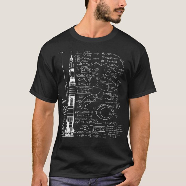 Camiseta Saturn V Saturn 5 Rocket Science Equations  (Frente)