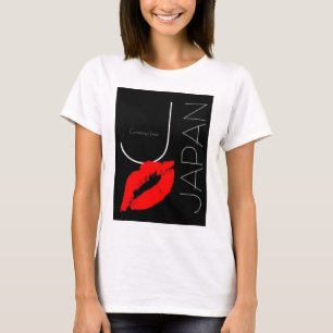 Camiseta Saudações do Japão Red Lipstick Kiss Black