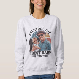 Camiseta Saudando os melhores Pais de hoje - Dia de os pais