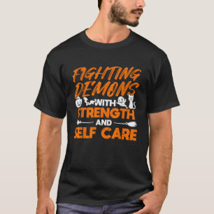 Camiseta Saúde Mental Combatendo Demônios Com Forte Hallow