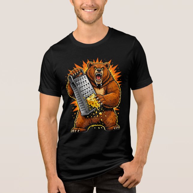 Camiseta Savage Bear Grating Cheese | Funny Aggressive Anim (Frente)