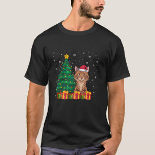 Camiseta Savannah Cat Santa Hat Noite Luzes de Árvore de Na