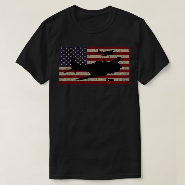 Camiseta SBD Dauntless WW2 American Flag Dive Bomber Planet (Frente do Design)