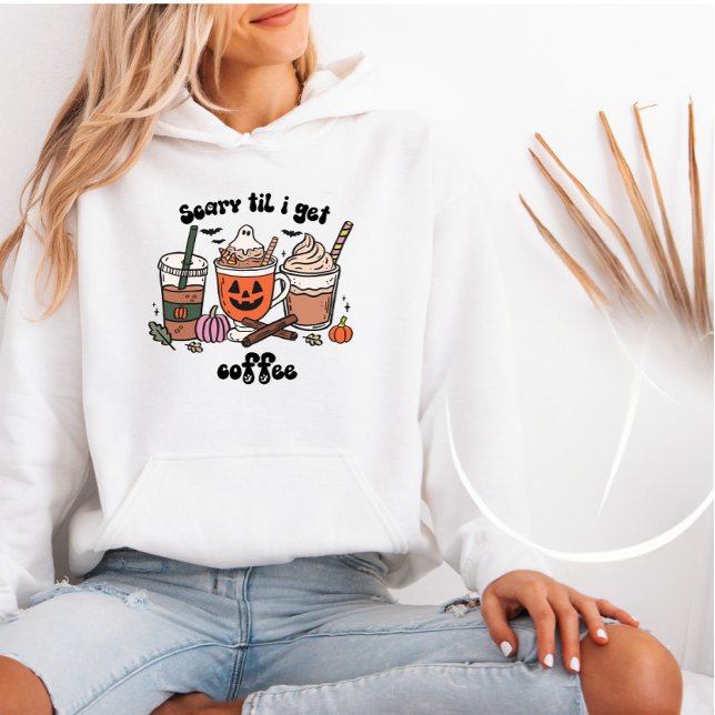 Camiseta Scary Til Eu Tenho Café Fabuloso (Criador carregado)