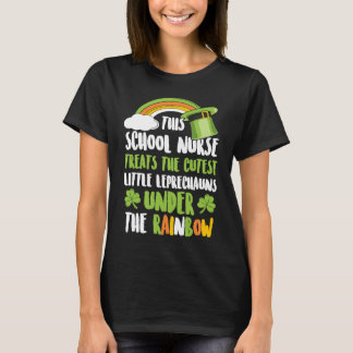 Camiseta School Nurse Treats The Cutest Little Leprechauns 
