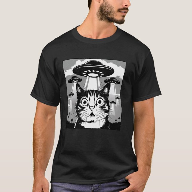 Camiseta Sci-Fi Engraçado, Meme de Gato Chocado Invasão Ali (Frente)