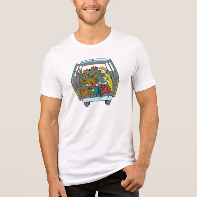 Camiseta Scooby-Doo E Shaggy Em Máquina Misteriosa (Frente)