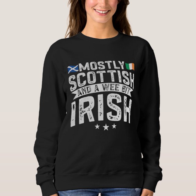 Camiseta Scotland Uk Mostly Scottish And A Wee Bit Irish (Frente)