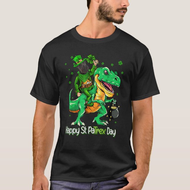 Camiseta Scottish Terrier Riding Dinosaur Patricks Day Sham (Frente)