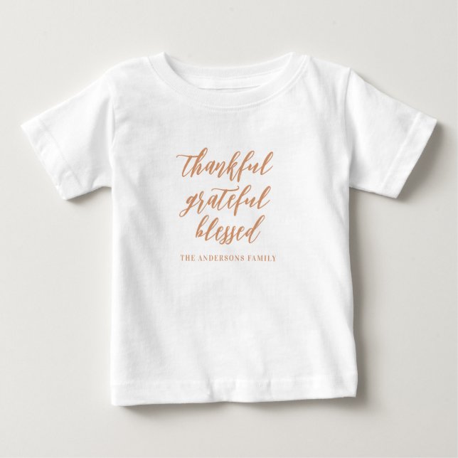 Camiseta Script, graças grato, abençoado nome da família (Frente)